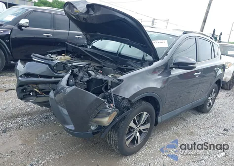 2018 Toyota Rav4 Xle z USA, uszkodzony, nr VIN 2T3WFREV8JW429188